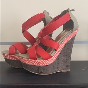 Red platform wedges